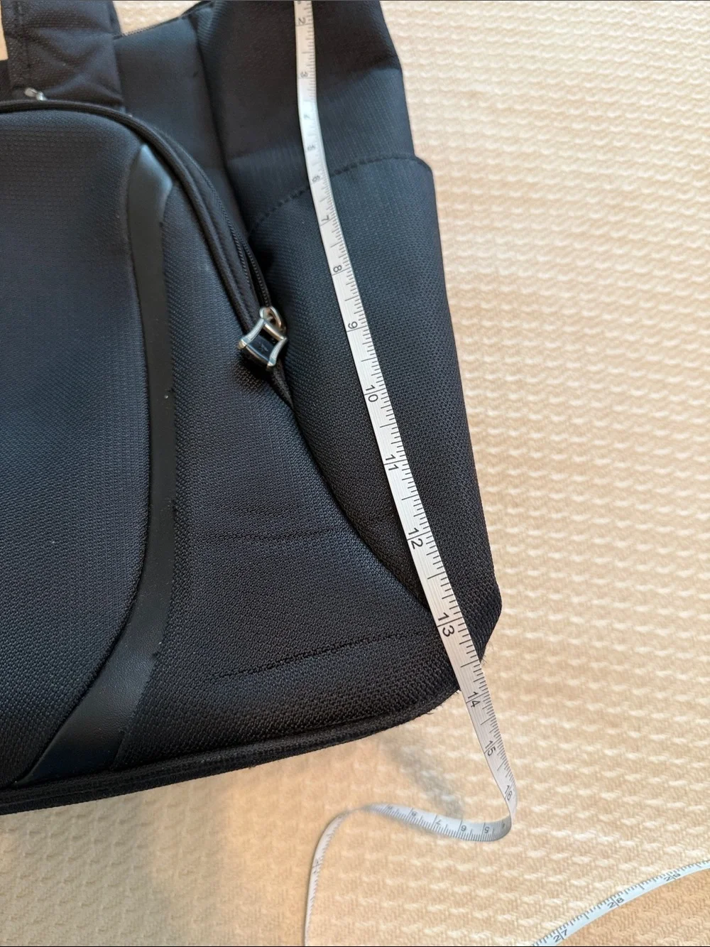 Ricardo Travel Tote Bag with Trolley Sleeve